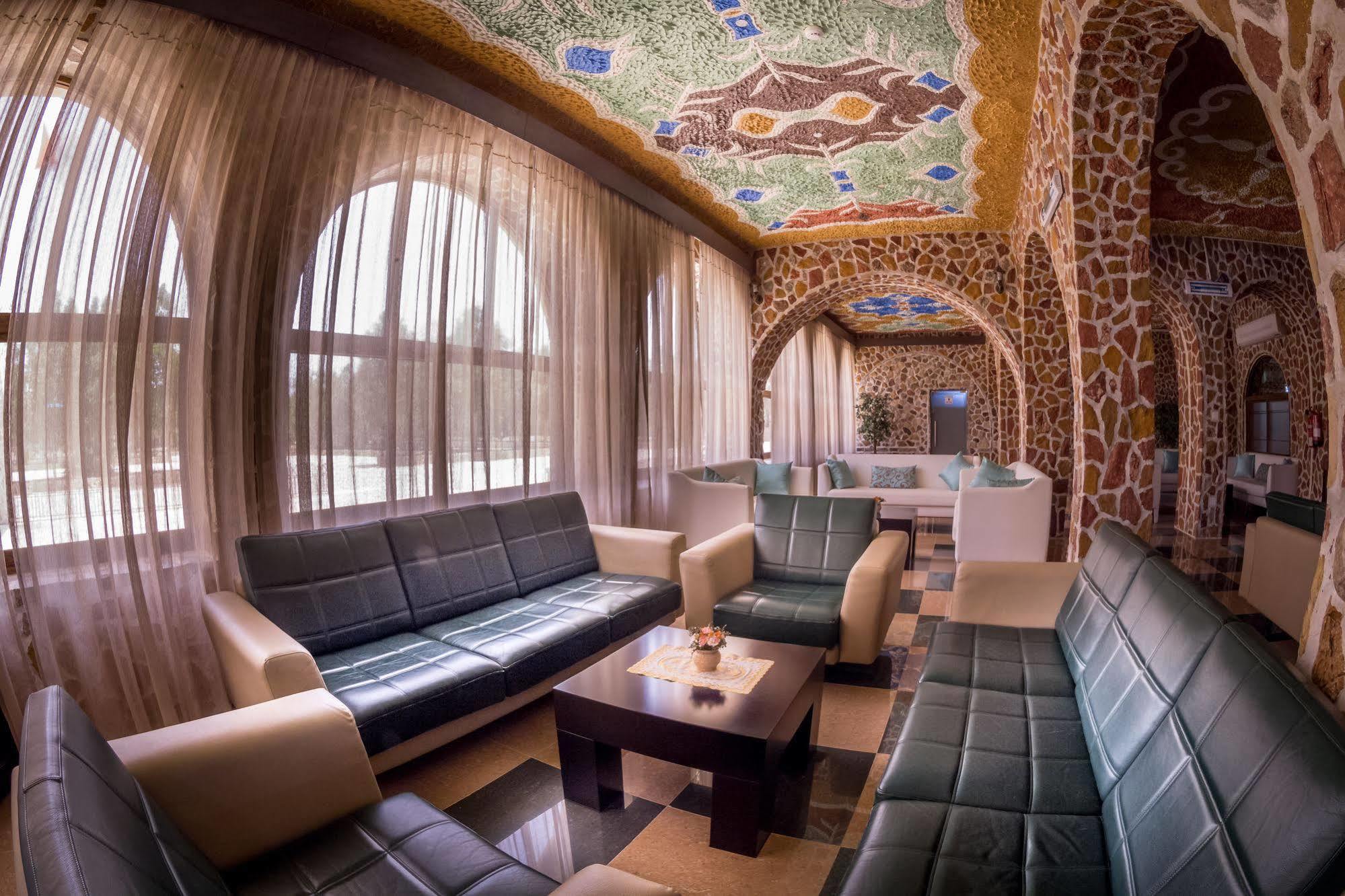 Mahadha Hotel Wādiyayn エクステリア 写真